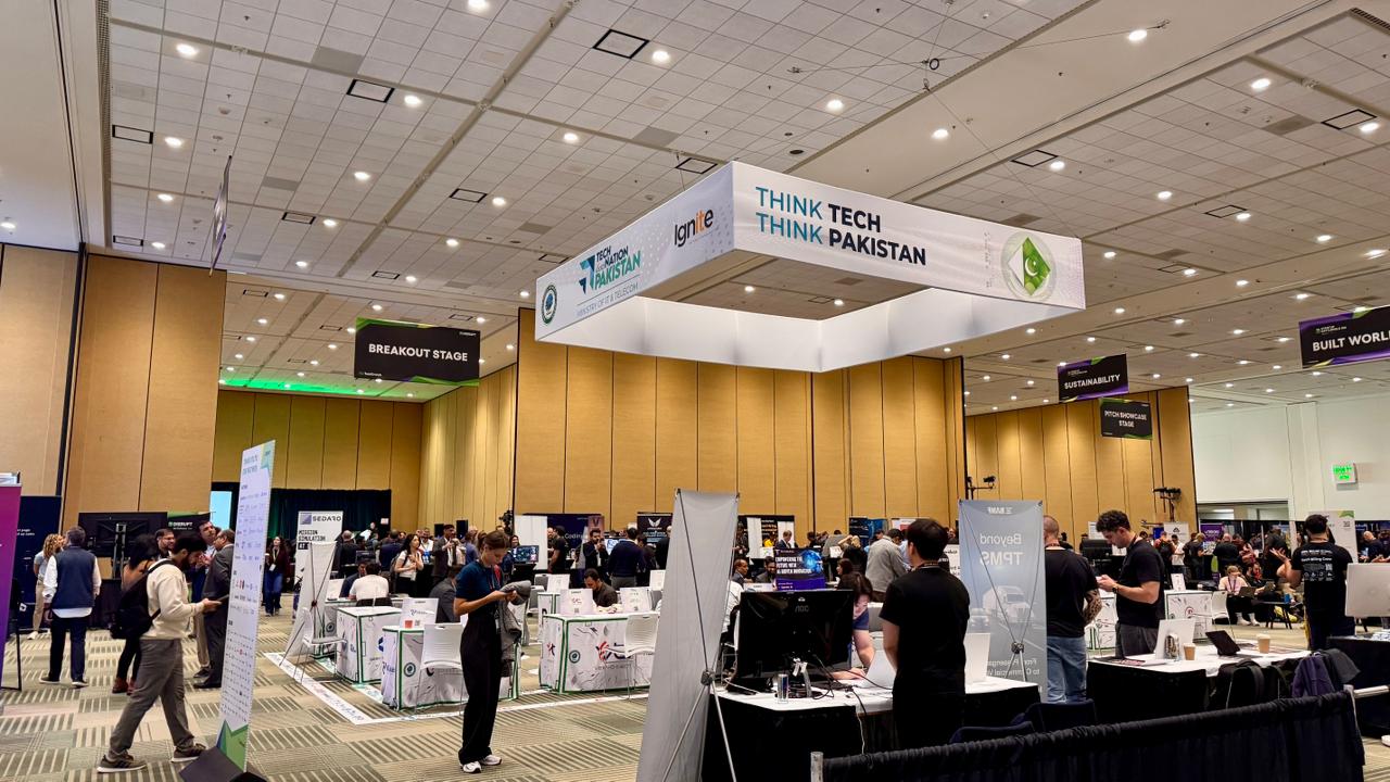World AI Week Amsterdam 2025 – Pakistan Tech Forum